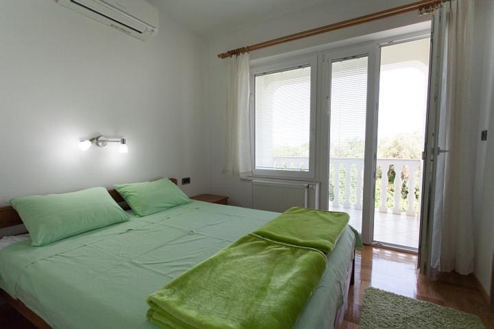 Apartments Gorancica Malinska Buitenkant foto