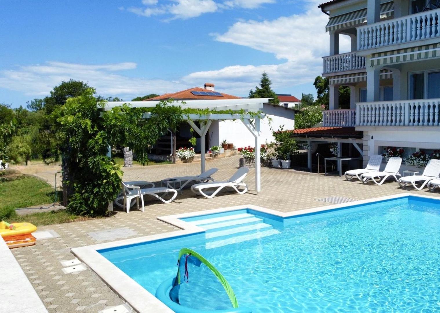 Apartments Gorancica Malinska Buitenkant foto