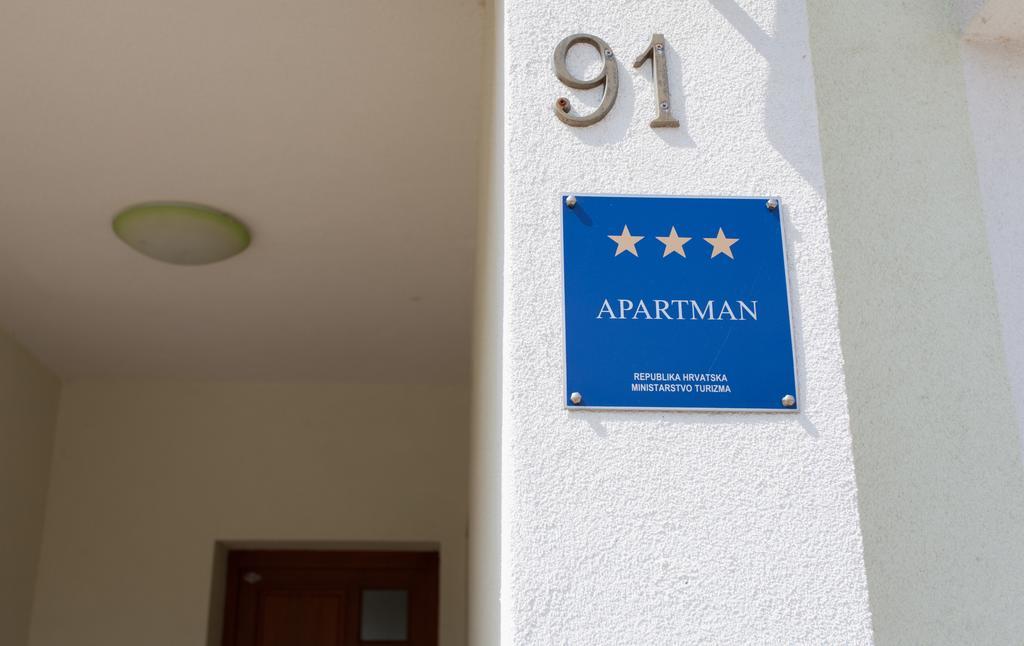 Apartments Gorancica Malinska Buitenkant foto